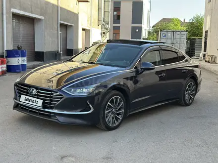 Hyundai Sonata 2021 года за 10 500 000 тг. в Астана – фото 3