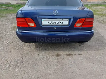 Mercedes-Benz E 280 1998 года за 4 000 000 тг. в Алматы – фото 3