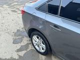 Chevrolet Cruze 2011 года за 3 700 000 тг. в Атырау – фото 3