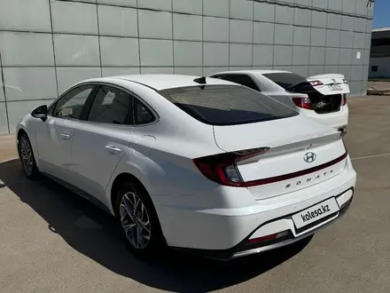 Hyundai Sonata 2020 года за 10 000 000 тг. в Уральск – фото 24