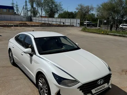 Hyundai Sonata 2020 года за 10 000 000 тг. в Уральск – фото 26