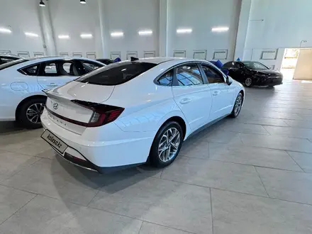 Hyundai Sonata 2020 года за 10 000 000 тг. в Уральск – фото 6