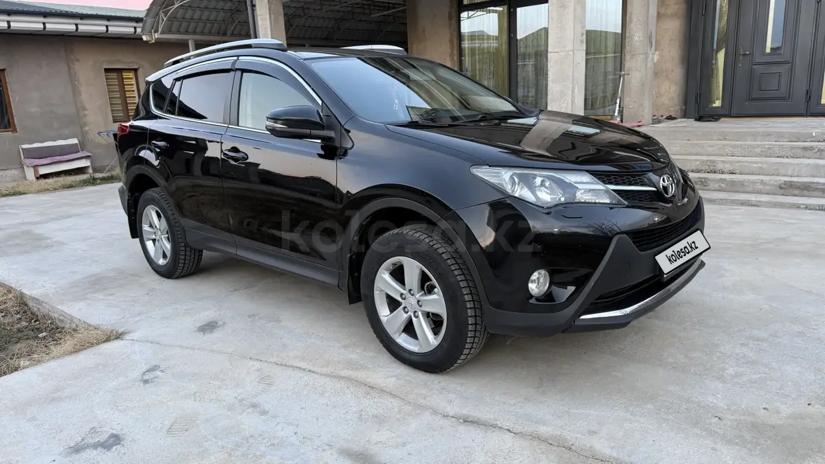 Toyota RAV4, 2013