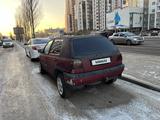 Volkswagen Golf 1993 годаfor850 000 тг. в Астана – фото 5