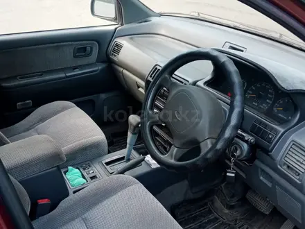 Mitsubishi Chariot 1995 года за 1 550 000 тг. в Усть-Каменогорск – фото 4