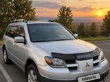 Mitsubishi Outlander 2003 годаүшін3 100 000 тг. в Алматы