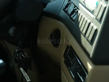 Howo  T5G 6х4 г/п 25 тонн Наличие 2026 года за 33 990 000 тг. в Шымкент – фото 12