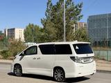 Toyota Vellfire 2011 года за 11 000 000 тг. в Караганда – фото 3
