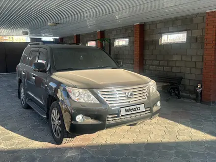 Lexus LX 570 2011 года за 21 000 000 тг. в Алматы – фото 3