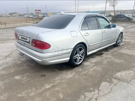 Mercedes-Benz E 280 1996 года за 3 600 000 тг. в Актау – фото 12