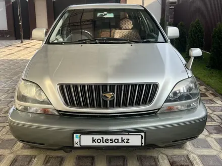 Toyota Harrier 1998 года за 5 500 000 тг. в Алматы – фото 2