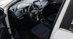 Chevrolet Tracker Premier 2023 года за 11 090 000 тг. в Астана – фото 3