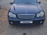 Mercedes-Benz C 200 2003 годаfor3 500 000 тг. в Туркестан – фото 2