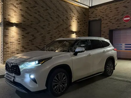 Toyota Highlander 2021 года за 27 000 000 тг. в Атырау – фото 11