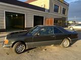 Mercedes-Benz E 230 1992 годаfor1 450 000 тг. в Сатпаев – фото 3