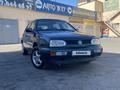 Volkswagen Golf 1997 годаүшін2 500 000 тг. в Шымкент