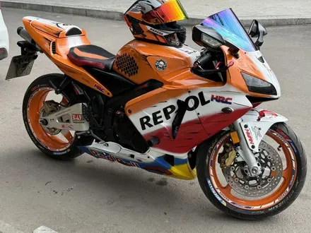Honda  CBR 600RR 2003 года за 3 000 000 тг. в Алматы – фото 2