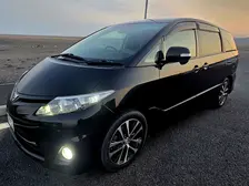 Toyota Estima, 2011