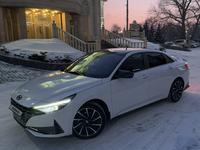 Hyundai Elantra 2021 годаfor11 100 000 тг. в Усть-Каменогорск