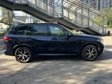 BMW X5 2022 годаүшін44 500 000 тг. в Алматы – фото 3