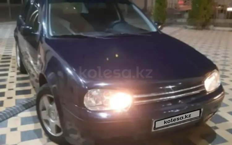 Volkswagen Golf 1999 годаүшін2 100 000 тг. в Алматы