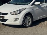 Hyundai Elantra 2013 года за 3 899 999 тг. в Усть-Каменогорск – фото 2