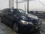 Toyota Camry 2015 годаfor8 400 000 тг. в Атырау – фото 2