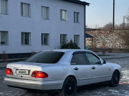 Mercedes-Benz E 230 1995 года за 2 700 000 тг. в Алматы – фото 10