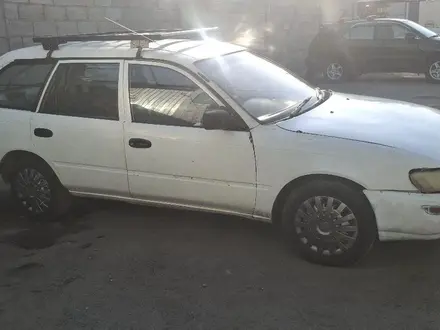 Toyota Corolla 1993 года за 850 000 тг. в Алматы – фото 2