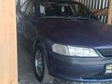 Opel Vectra 1996 года за 1 500 000 тг. в Астана – фото 2