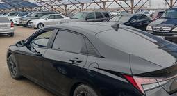 Hyundai Elantra 2023 года за 8 200 000 тг. в Актау – фото 5