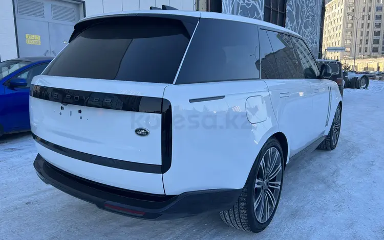 Land Rover Range Rover 2022 года за 158 000 000 тг. в Астана