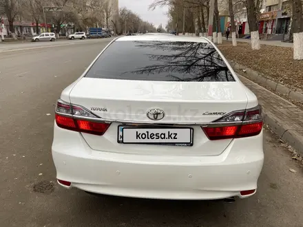 Toyota Camry 2015 года за 14 000 000 тг. в Уральск – фото 8