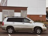 Toyota Highlander 2003 года за 6 500 000 тг. в Астана – фото 2