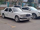 Mercedes-Benz E 250 1991 годаfor1 600 000 тг. в Жезказган