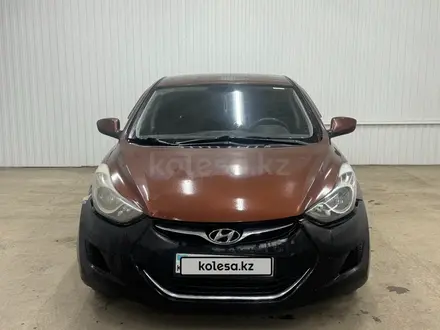 Hyundai Elantra 2013 года за 3 824 925 тг. в Астана – фото 2