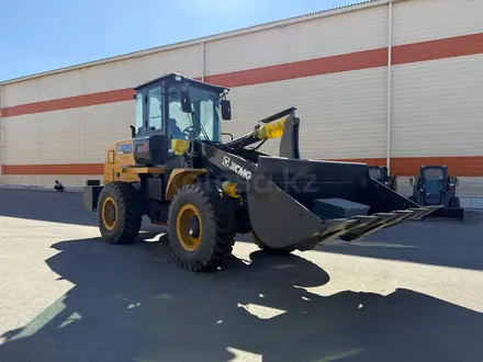 XCMG  LW300KN, карьерный, грузоподъемность 3500кг 2026 года за 15 900 000 тг. в Алматы – фото 2