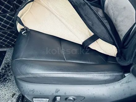 Toyota RAV4 2019 года за 15 100 000 тг. в Актобе – фото 28