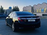 Toyota Camry 2014 годаүшін8 200 000 тг. в Уральск – фото 4