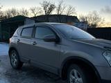 Nissan Qashqai 2008 года за 4 750 000 тг. в Караганда – фото 2