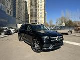 Mercedes-Benz GLS 580 2022 года за 93 000 000 тг. в Астана