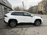 Toyota RAV4 2019 года за 15 000 000 тг. в Шымкент – фото 4