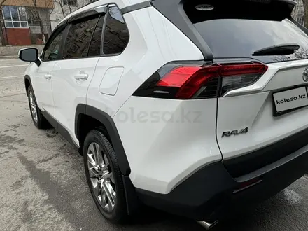 Toyota RAV4 2019 года за 15 000 000 тг. в Шымкент – фото 5