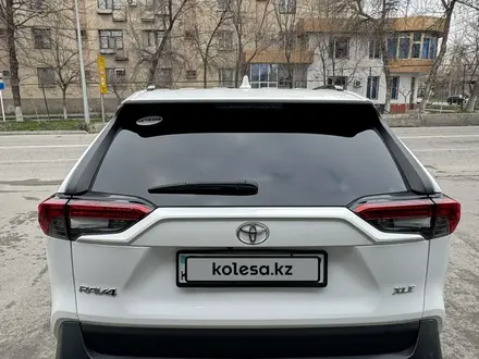 Toyota RAV4 2019 года за 15 000 000 тг. в Шымкент – фото 6