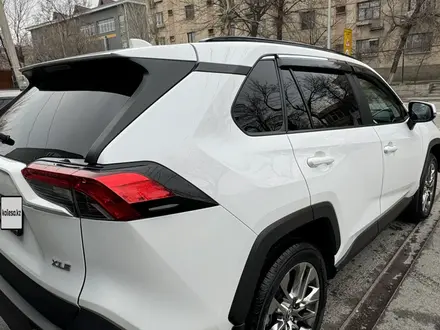 Toyota RAV4 2019 года за 15 000 000 тг. в Шымкент – фото 7