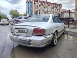 Hyundai Sonata 2005 года за 1 500 000 тг. в Актобе – фото 3