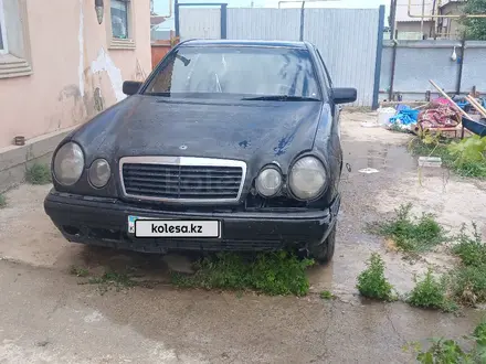 Mercedes-Benz E 280 1997 года за 1 800 000 тг. в Тараз – фото 3