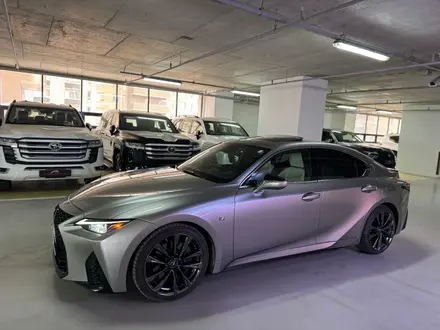 Lexus IS 350 2021 года за 19 950 000 тг. в Астана – фото 4