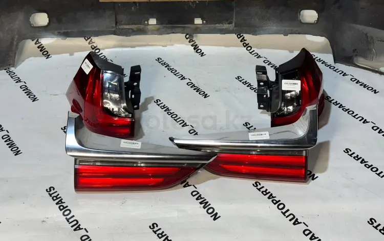 Фонари на LEXUS LX 570 2016-2022 за 250 000 тг. в Алматы