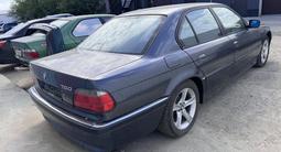 BMW 750 1998 годаүшін4 000 000 тг. в Алматы – фото 3